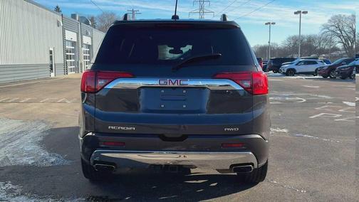 2019 GMC Acadia Denali