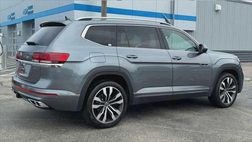 2022 Volkswagen Atlas 3.6L SEL Premium