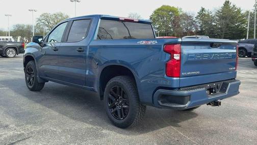 BLUE 2024 Chevrolet Silverado 1500 Custom