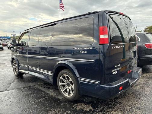 2017 Chevrolet Express 2500 Work Van