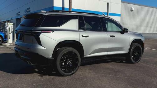 2025 Chevrolet Traverse RS