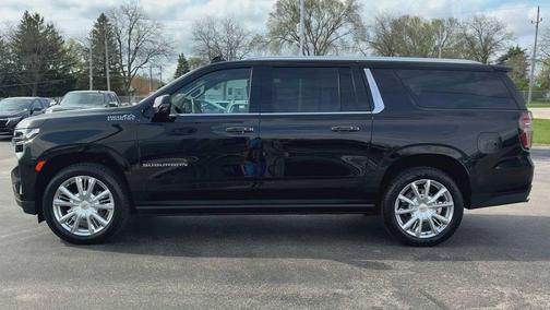 Black 2021 Chevrolet Suburban 4WD High Country