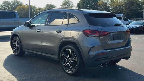 2021 Mercedes-Benz GLA 250 Base 4MATIC