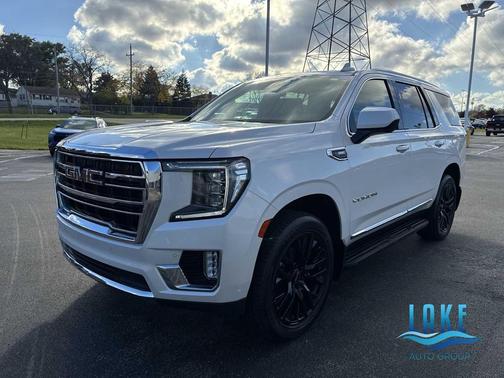 2021 GMC Yukon SLT