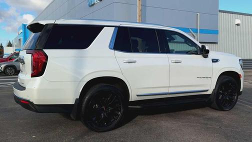 2021 GMC Yukon SLT