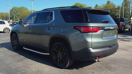 Silver Sage Metallic 2023 Chevrolet Traverse LT Leather