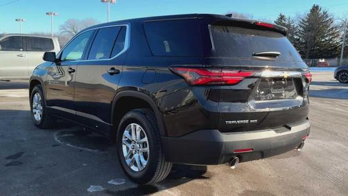 2023 Chevrolet Traverse LS