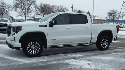 2022 GMC Sierra 1500 AT4