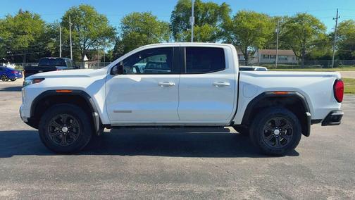 Summit White 2023 GMC Canyon Elevation