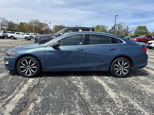 Lakeshore Blue Metallic 2024 Chevrolet Malibu FWD RS