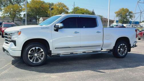 2023 Chevrolet Silverado 1500 High Country