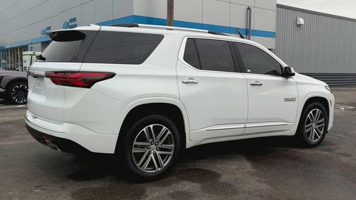 2022 Chevrolet Traverse High Country