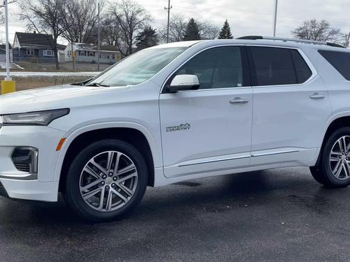 2022 Chevrolet Traverse High Country