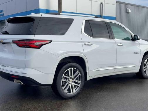 2022 Chevrolet Traverse High Country