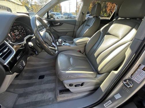 2017 Audi Q7 3.0T Premium
