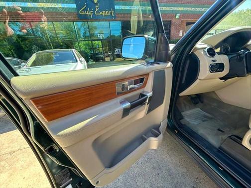 2011 Land Rover LR4 Base