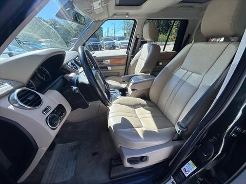 2011 Land Rover LR4 Base
