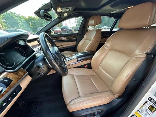 2014 BMW 750 Li xDrive