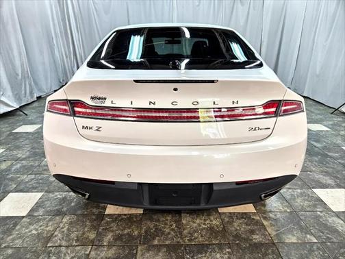 2016 Lincoln MKZ Base