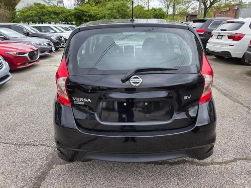 Super Black 2018 Nissan Versa Note SV
