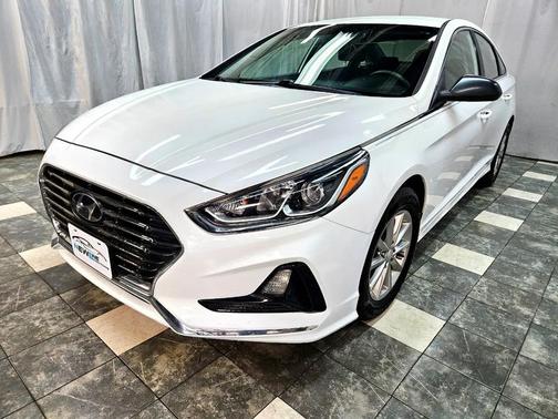 2019 Hyundai SONATA SE