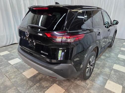 Super Black 2021 Nissan Rogue SV