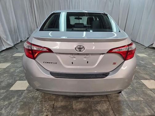 Classic Silver Metallic 2016 Toyota Corolla S Premium