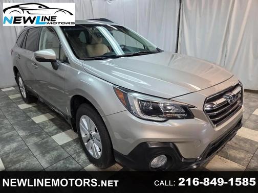 gold 2019 Subaru Outback 2.5i Premium