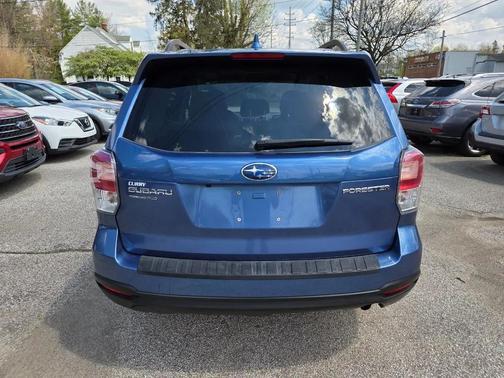 Quartz Blue Pearl 2018 Subaru Forester 2.5i Premium