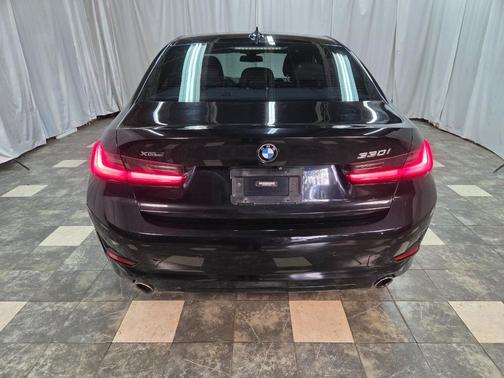 2019 BMW 330 xDrive