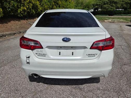 Pearl White 2015 Subaru Legacy Limited