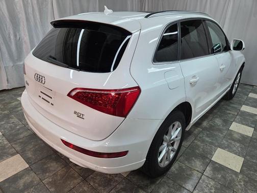 2012 Audi Q5 2.0T Premium Plus