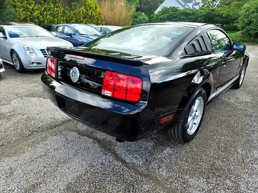 2009 Ford Mustang Premium