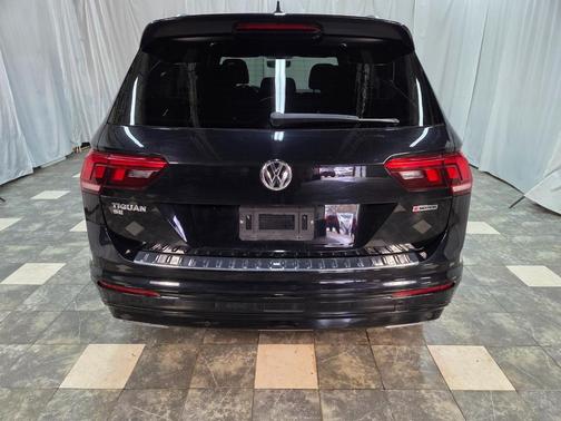 2021 Volkswagen Tiguan 2.0T SE R-Line Black 4MOTION