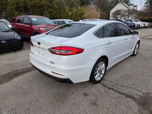 2019 Ford Fusion Hybrid SEL