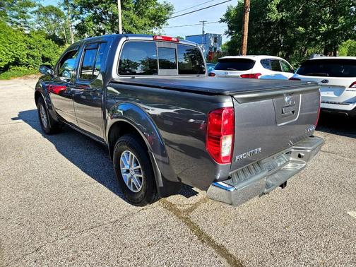 2020 Nissan Frontier SV