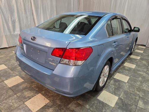 2011 Subaru Legacy Premium