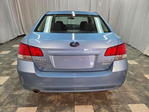 2011 Subaru Legacy Premium