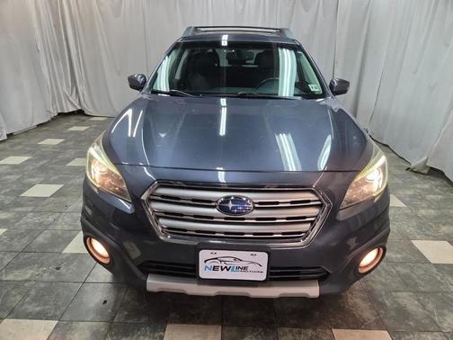 Gray 2017 Subaru Outback 2.5i Limited