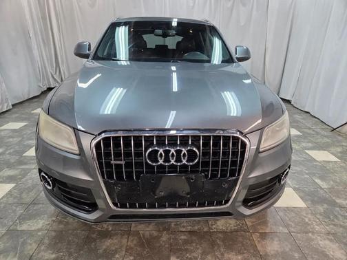 Monsoon Gray Metallic 2013 Audi Q5 2.0T Premium Plus
