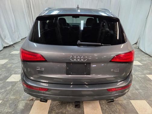 Monsoon Gray Metallic 2013 Audi Q5 2.0T Premium Plus