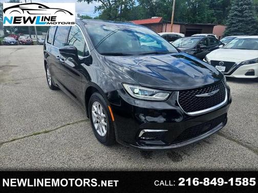2021 Chrysler Pacifica Touring L