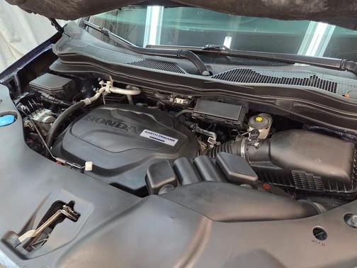 Blue 2018 Honda Pilot EX-L