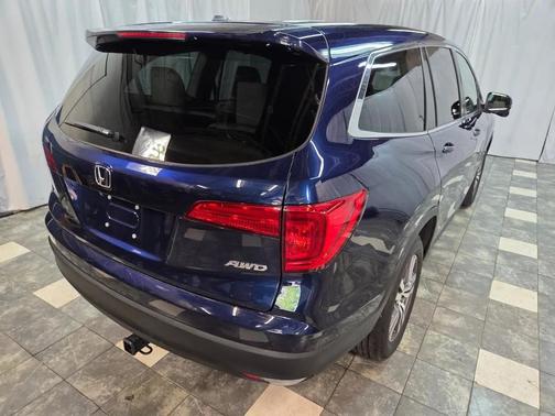 Blue 2018 Honda Pilot EX-L