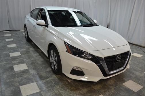 2022 Nissan Altima S FWD