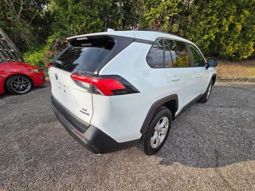 Super White 2021 Toyota RAV4 Hybrid LE