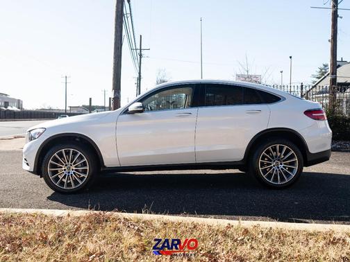 2017 Mercedes-Benz GLC 300 4MATIC Coupe