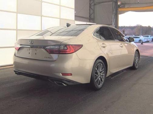 2017 Lexus ES 350 Base