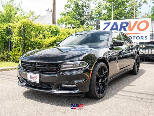 Black 2017 Dodge Charger SXT