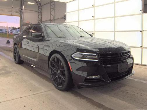 Black 2017 Dodge Charger SXT